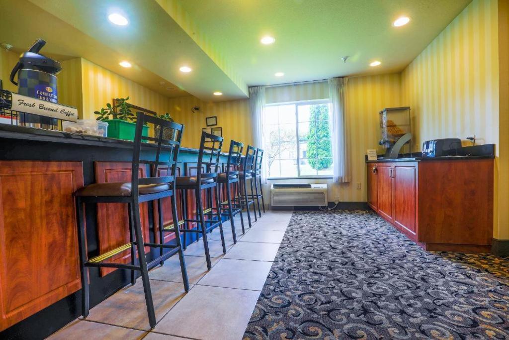 Evansville Inn And Suites エクステリア 写真